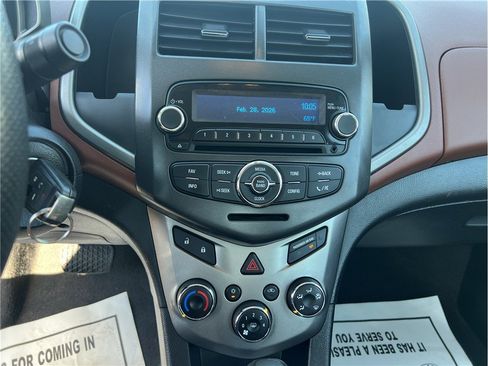 Used 2014 Chevrolet Sonic LT image 16