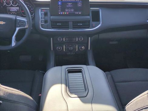 Certified 2024 Chevrolet Suburban LS w/ Max Trailering Package AWD/4WD image 17