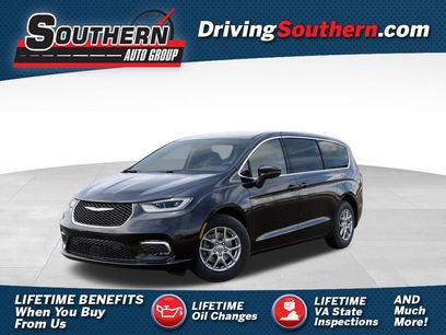 New 2026 Chrysler Pacifica Select