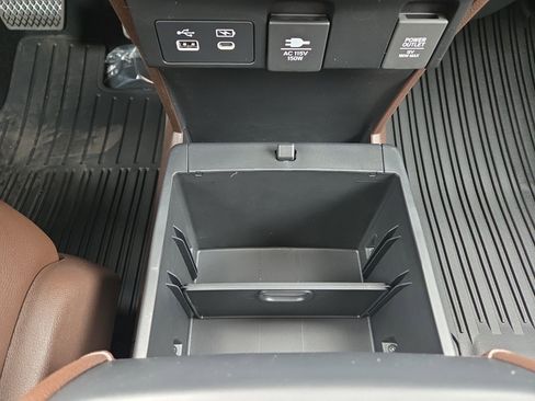 New 2026 Honda Odyssey Touring image 31