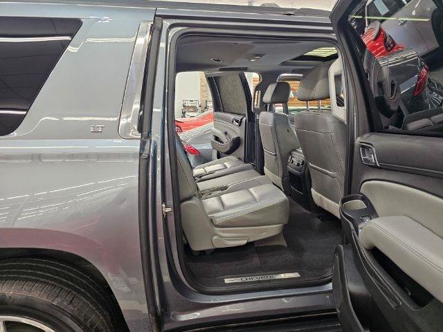 Used 2019 Chevrolet Suburban LT w/ Texas Edition Package AWD/4WD image 33