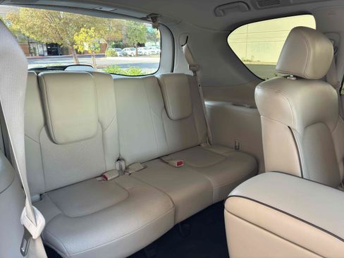Used 2018 INFINITI QX80 4WD w/ Driver Assistance Package image 62