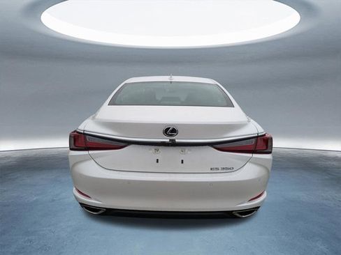 Used 2025 Lexus ES 350 w/ Premium Package image 5