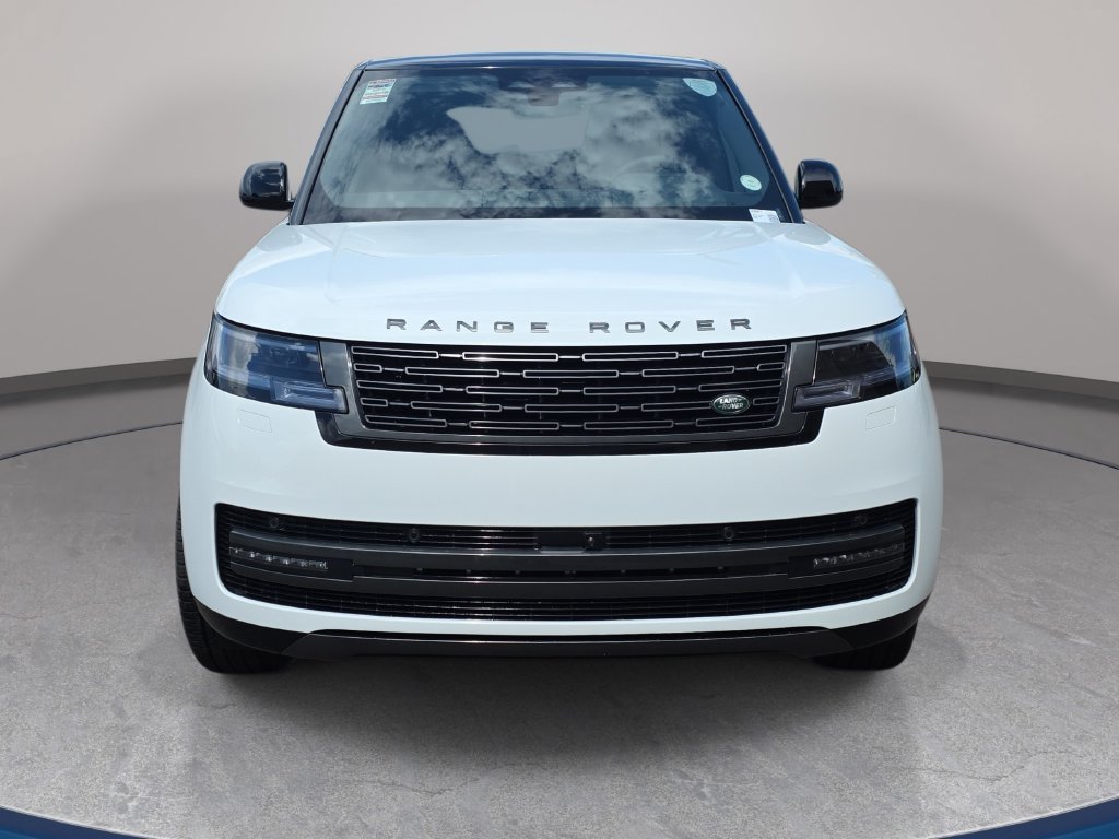 New 2026 Land Rover Range Rover Long Wheelbase SE AWD/4WD image 2