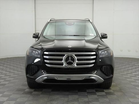 New 2026 Mercedes-Benz GLS 450 4MATIC image 2