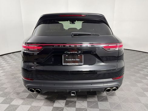 Certified 2021 Porsche Cayenne S image 10
