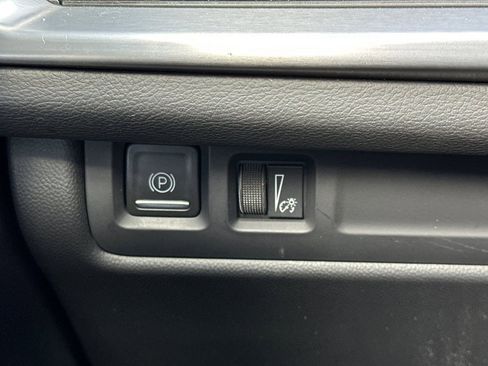 Certified 2024 Cadillac XT4 Premium Luxury image 42