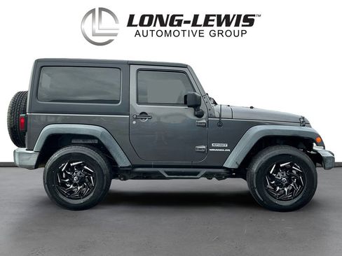 Used 2016 Jeep Wrangler Sport w/ Quick Order Package 24S AWD/4WD image 8