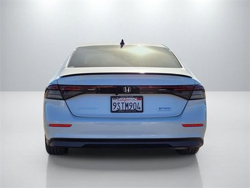 Used 2025 Honda Accord Sport image 5