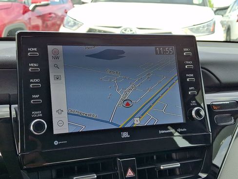 Used 2022 Toyota Camry XLE w/ Navigation Upgrade Package FWD image 21