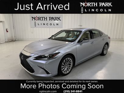 Used 2022 Lexus ES 300h Ultra Luxury