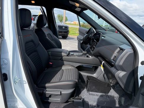 New 2026 Nissan Pathfinder Rock Creek AWD/4WD image 16
