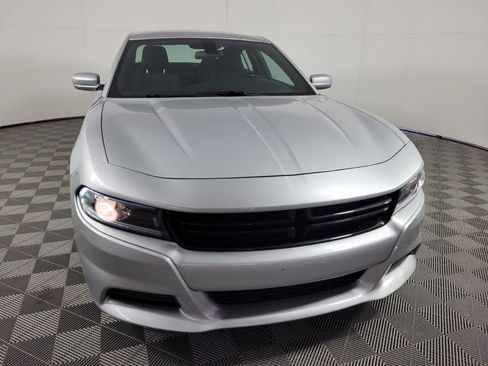 Used 2022 Dodge Charger SXT RWD image 14