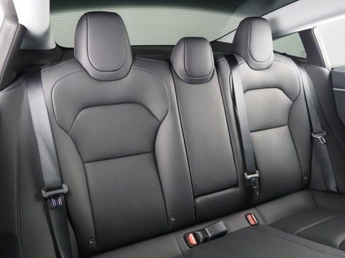 Used 2025 Tesla Model 3 Long Range image 17