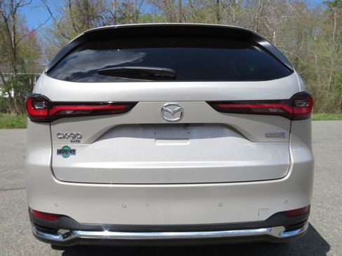 Used 2024 MAZDA CX-90 Plug-In Hybrid w/ Premium Plus AWD/4WD image 6