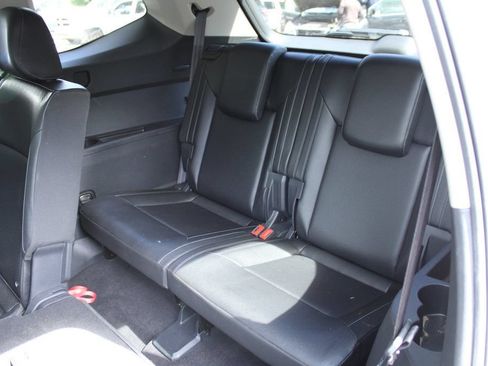 Used 2018 Volkswagen Atlas SE FWD image 32