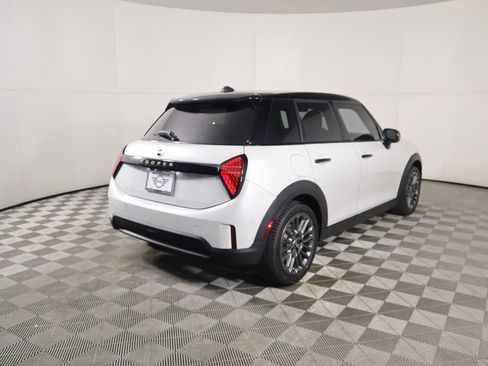 New 2026 MINI Cooper 4-Door Hardtop image 5