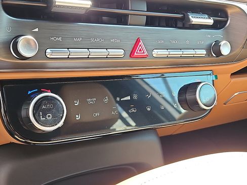 Used 2027 Hyundai Palisade Calligraphy AWD/4WD image 18