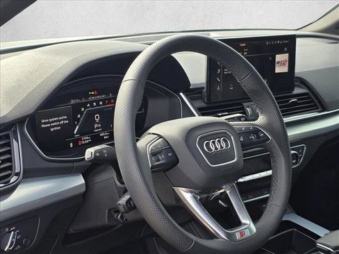 Used 2024 Audi Q5 2.0T Premium Plus w/ Premium Plus Package image 13