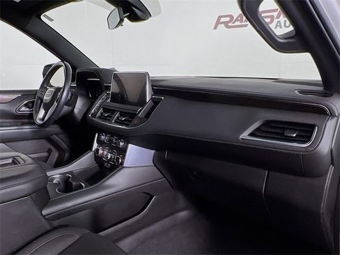 Used 2022 GMC Yukon SLE w/ Gmc Pro Safety Plus Package image 38