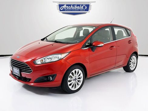 Used 2018 Ford Fiesta Titanium image 3