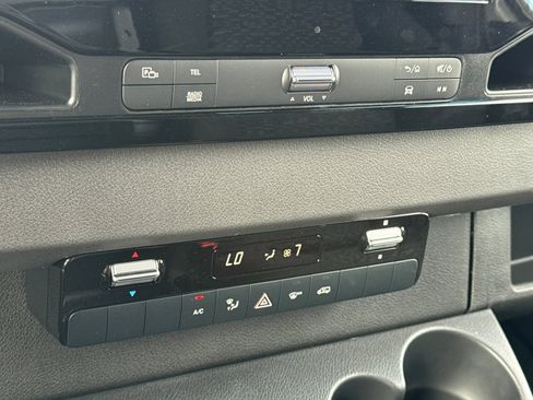 New 2025 Mercedes-Benz Sprinter 2500 image 22