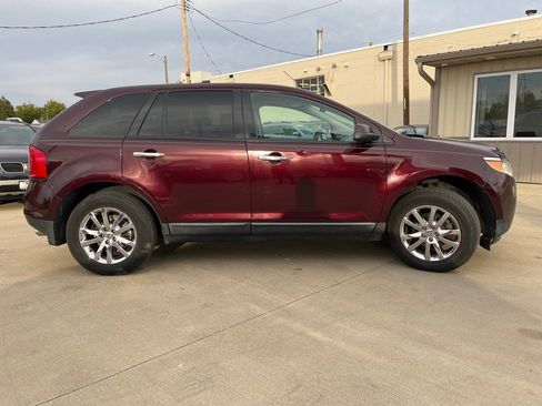 Used 2011 Ford Edge SEL w/ 202A Rapid Spec Order Code image 4