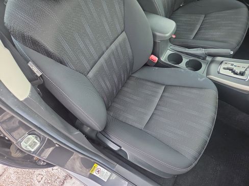 Used 2013 Toyota Corolla S image 15