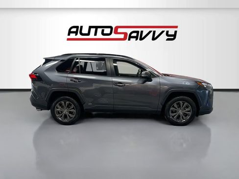 Used 2022 Toyota RAV4 Limited w/ Limited Grade Weather Package image 8