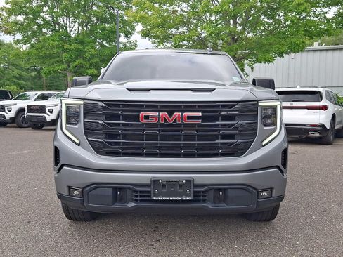 Used 2024 GMC Sierra 1500 Elevation AWD/4WD image 2