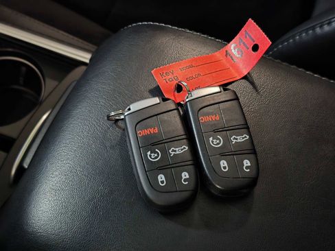 Used 2021 Dodge Charger Scat Pack image 36