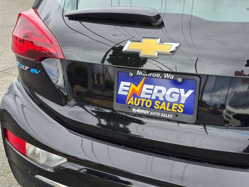 Used 2020 Chevrolet Bolt LT FWD image 13