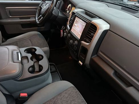 Used 2019 RAM 1500 Big Horn image 15