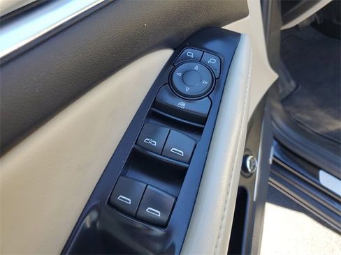 Used 2021 Buick Enclave Essence w/ Sound and Sites Package image 16