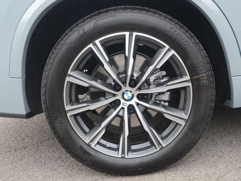 Used 2026 BMW X5 xDrive40i AWD/4WD image 24