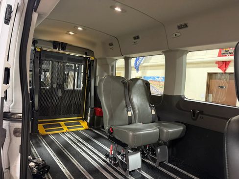 Used 2022 Ford Transit 350 XL RWD image 27
