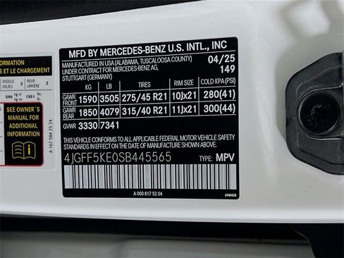 New 2025 Mercedes-Benz GLS 450 4MATIC image 37