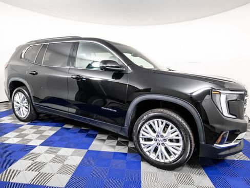 Used 2024 GMC Acadia Elevation image 3