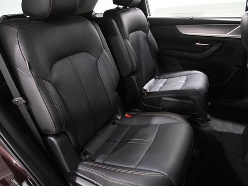 Certified 2024 MAZDA CX-90 3.3 Turbo w/ Premium Package image 18