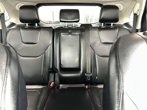 Used 2019 Ford Edge Titanium w/ Equipment Group 301A image 25