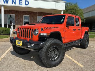 Used 2023 Jeep Gladiator Mojave w/ Cold Weather Group AWD/4WD video 1