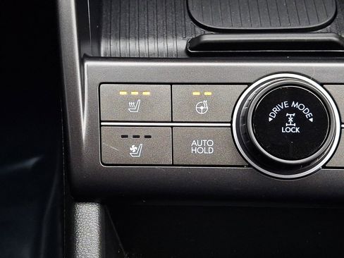 Used 2024 Hyundai Kona Limited image 26