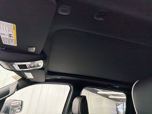 Used 2026 RAM 1500 Limited AWD/4WD image 16