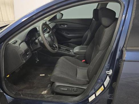 Used 2024 Honda Accord EX image 6