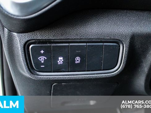 Used 2025 Kia Soul LX w/ LX Technology Package image 31