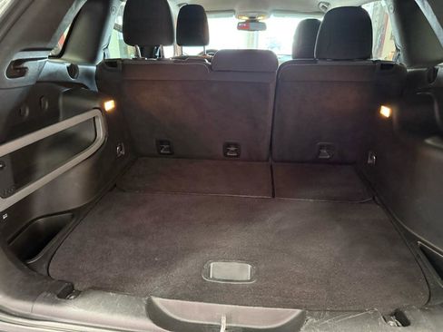 Used 2014 Jeep Cherokee Latitude w/ Cold Weather Group image 20