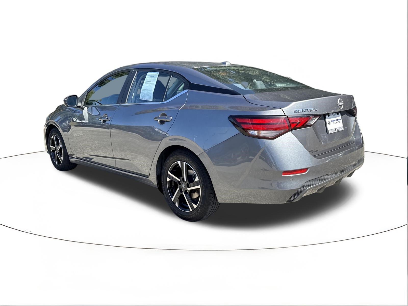 Used 2024 Nissan Sentra SV FWD image 5