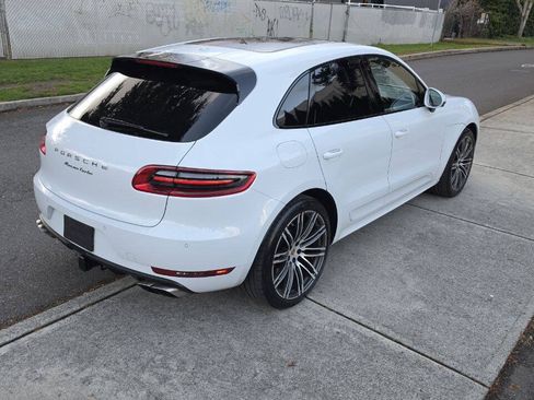 Used 2016 Porsche Macan Turbo w/ Premium Package Plus AWD/4WD image 5