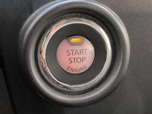 Used 2024 Nissan Titan SV w/ SV Bronze Edition Package RWD image 26