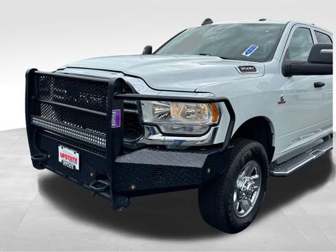 Used 2023 RAM 3500 Tradesman image 45